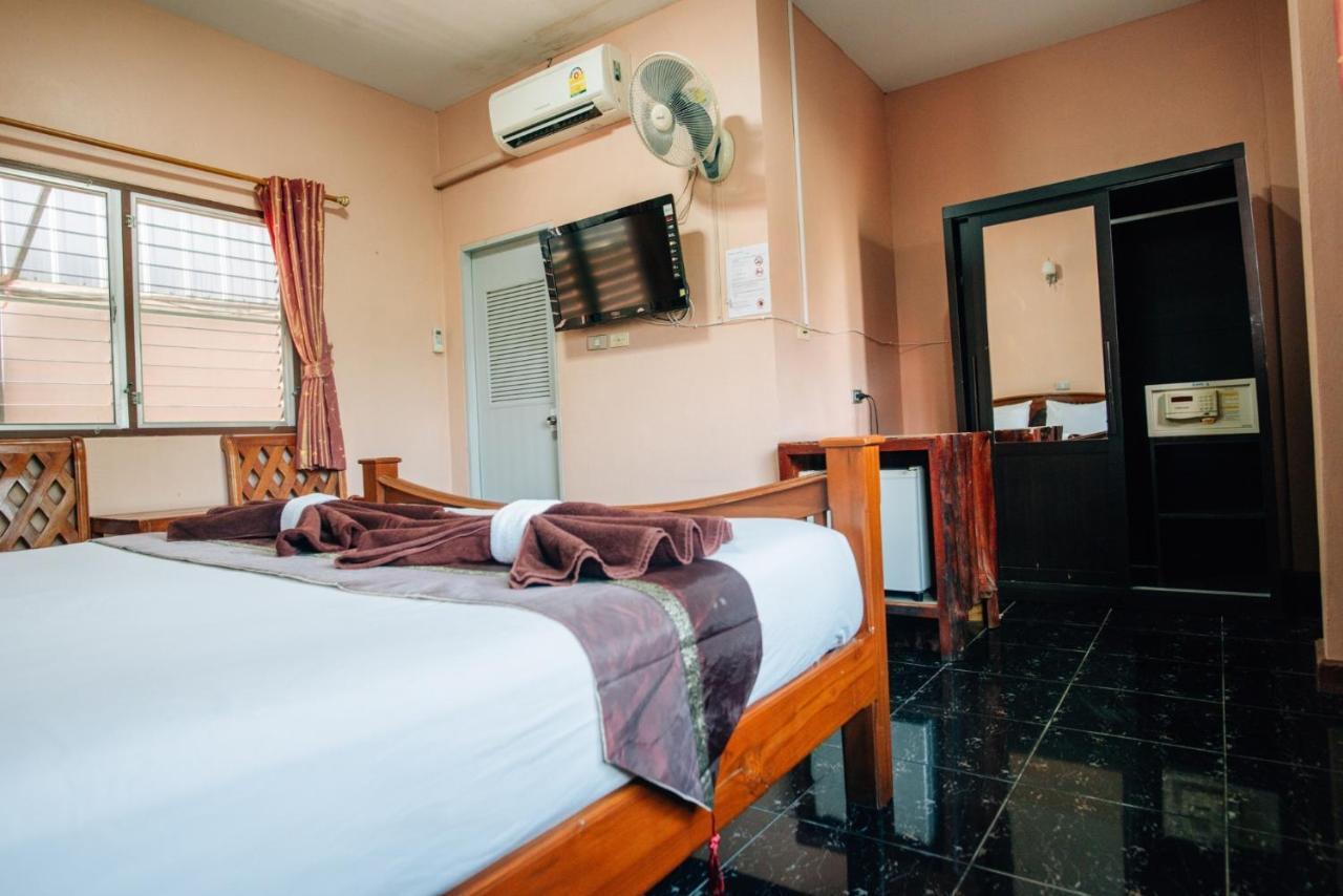 Noble Night Guesthouse Kanchanaburi Exterior foto