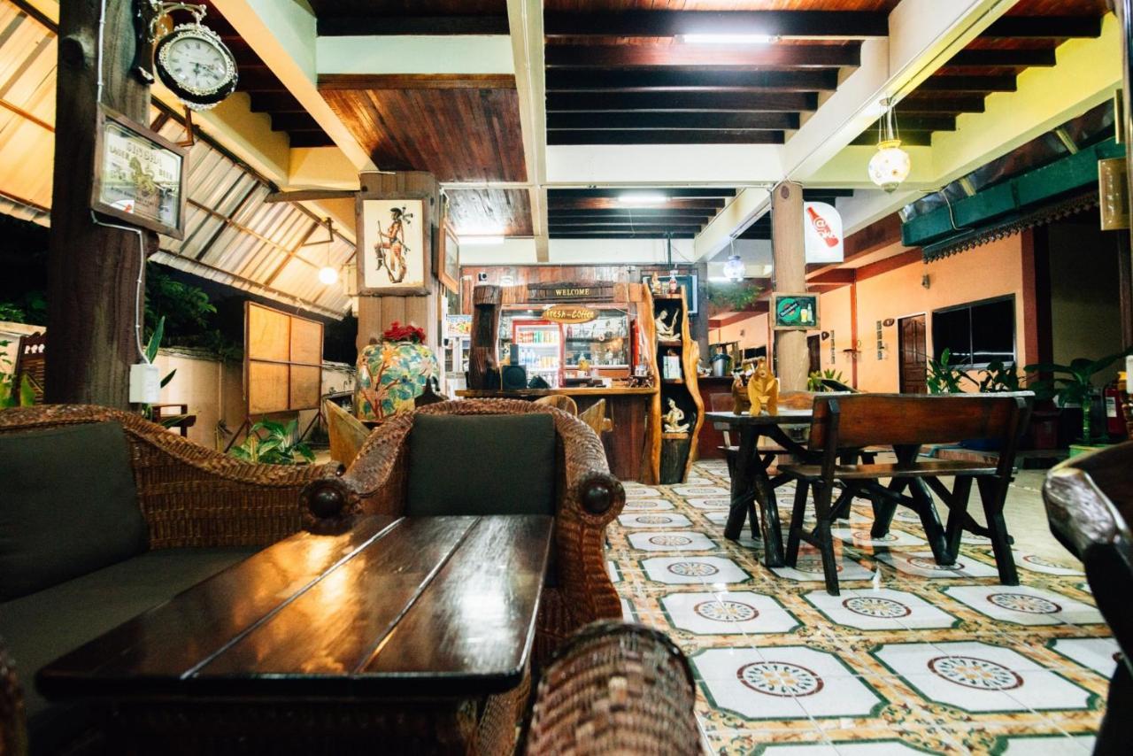 Noble Night Guesthouse Kanchanaburi Exterior foto